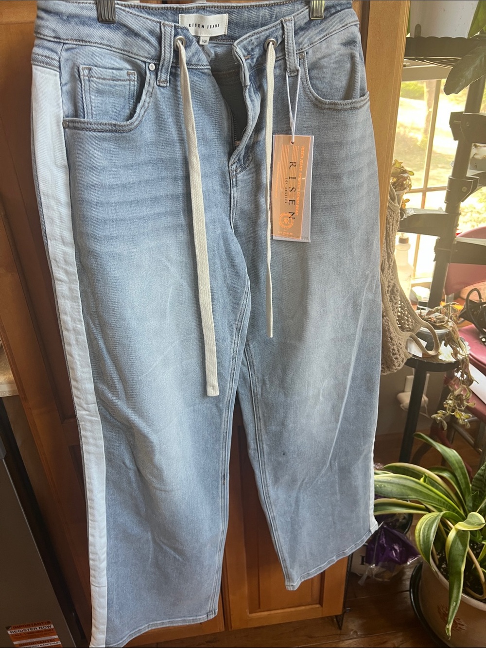 risen Light Blue Wide-Leg Jeans with White Side Stripe 3/26 - Picture 5 of 11